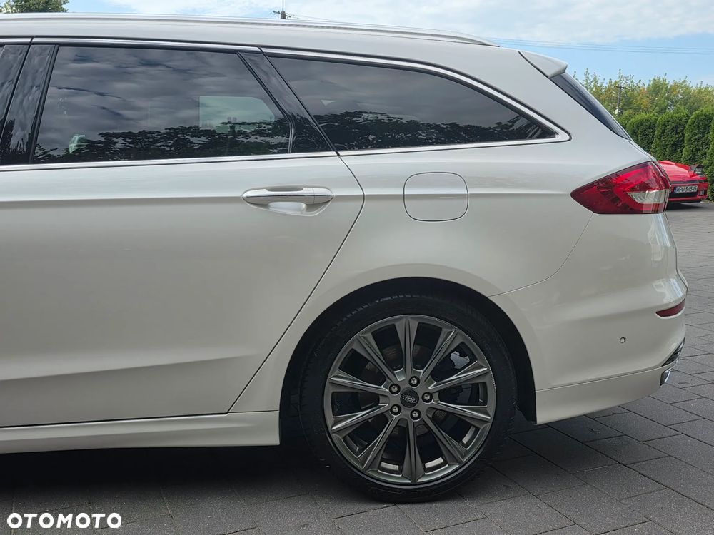 Ford Mondeo - 8