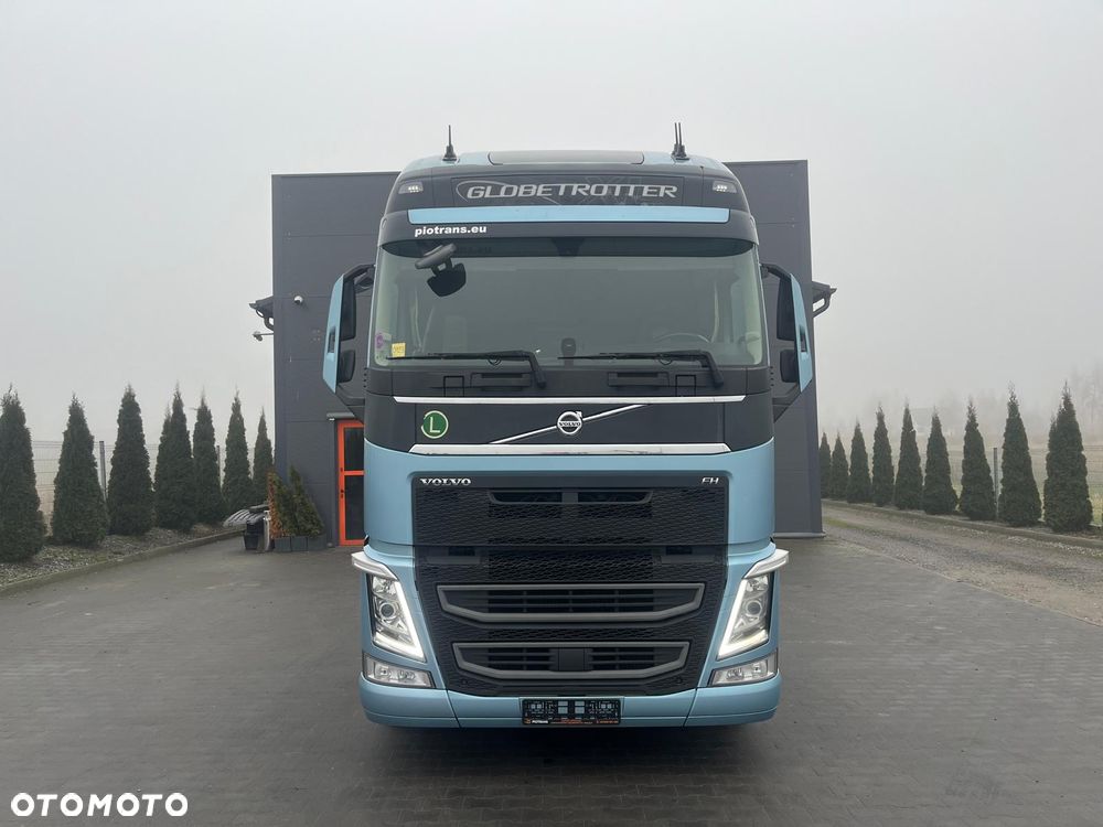Volvo FH 500 / WERSJA LIMITOWANA / PEŁEN SERWIS / GLOBETROTTER XL / XENON - 9