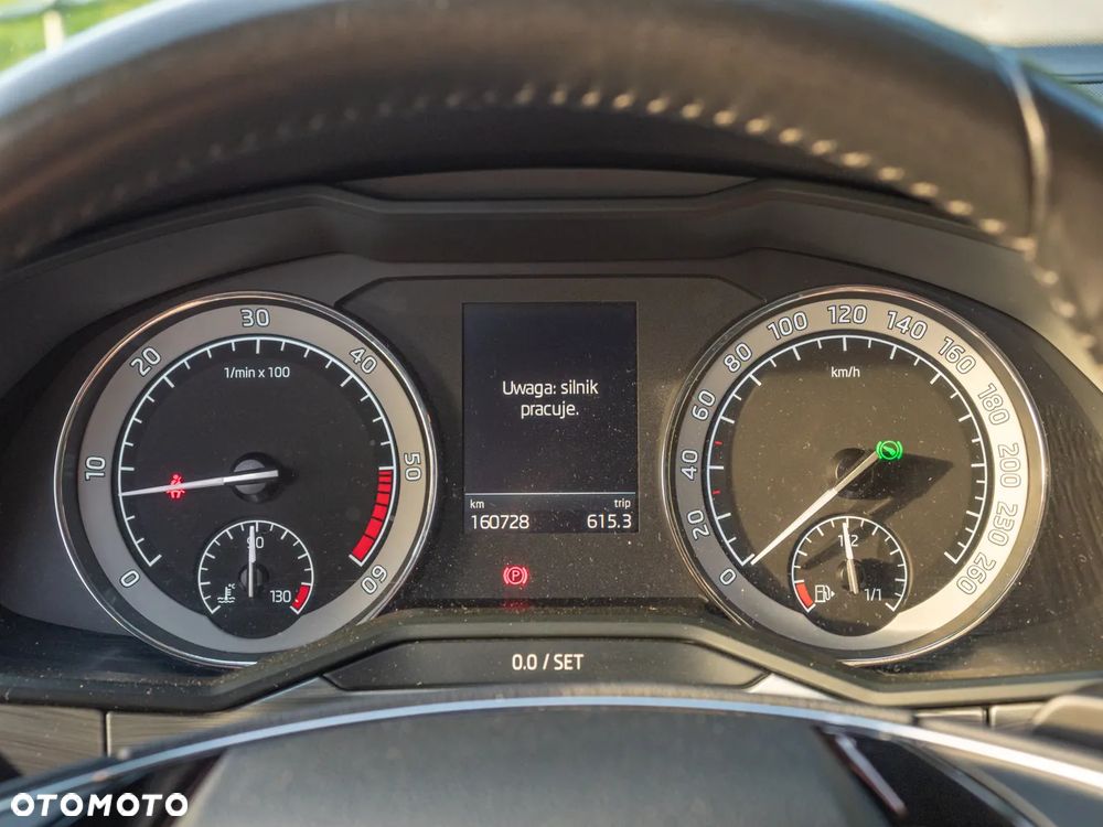 Skoda Superb 2.0 TDI SCR 4x4 Ambition DSG - 15