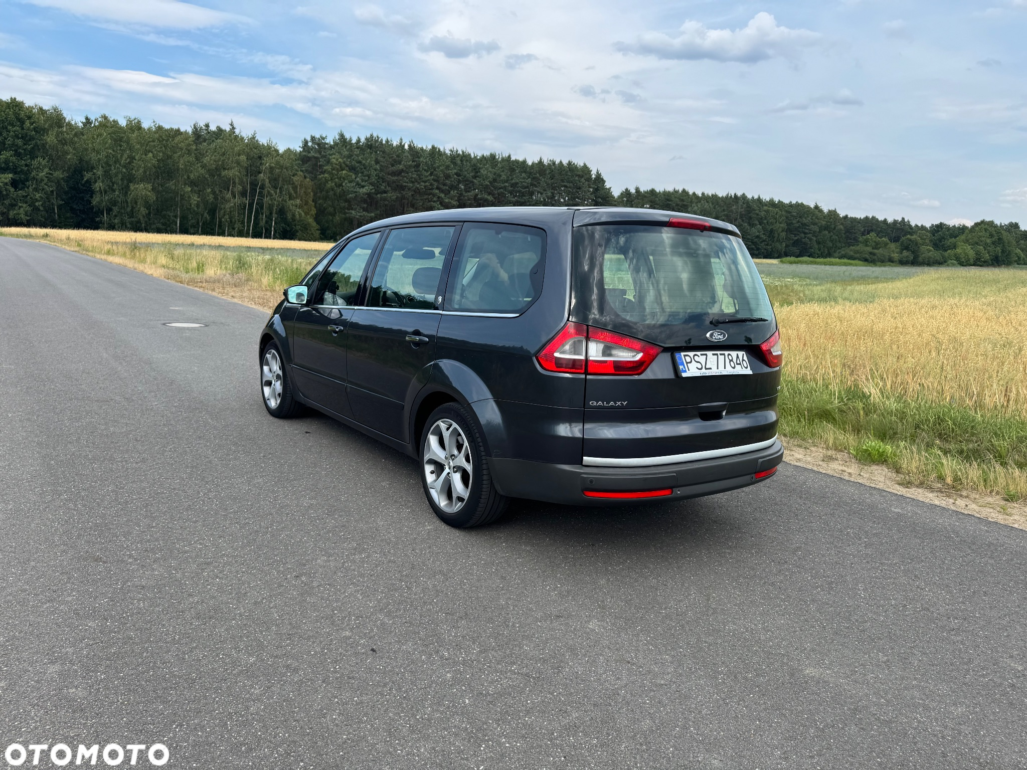Ford Galaxy 2.2 TDCi Ghia - 13