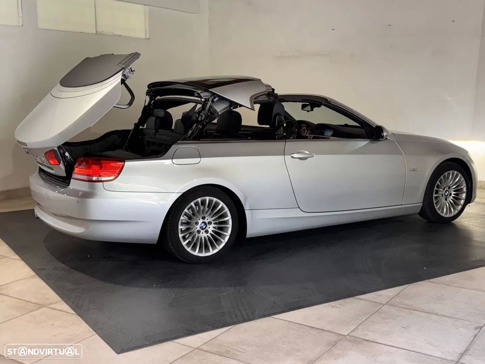 BMW 320 d Cabrio Intense - 10