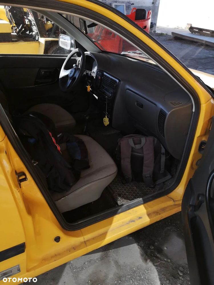 Volkswagen CADDY - 6