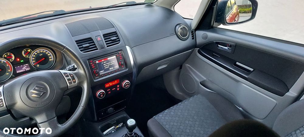Suzuki SX4 2.0 DDiS 4x4 Style - 35