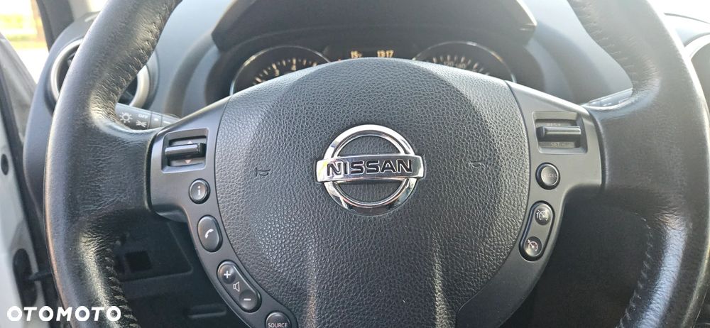 Nissan Qashqai - 30