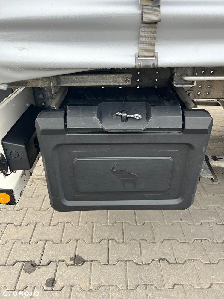 Schmitz Cargobull 2017 firanka nowa plandeka XL mało używana bogato wyposażona wron-pol - 8