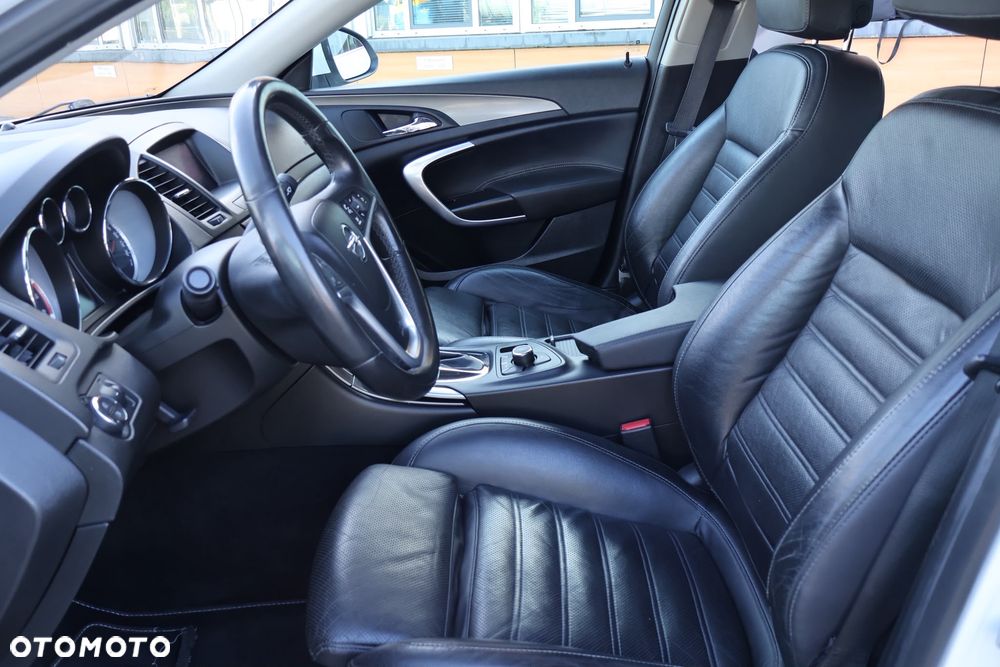 Opel Insignia - 21