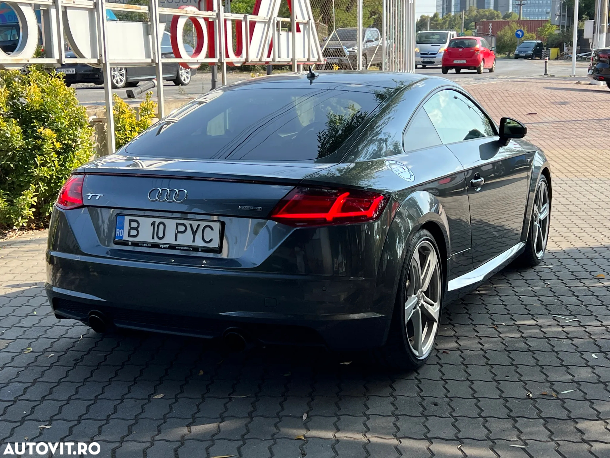Audi TT Coupe 2.0 TFSI Stronic quattro - 5