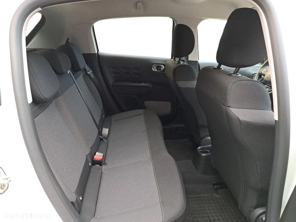 Citroën C3 1.2 PureTech Shine - 22