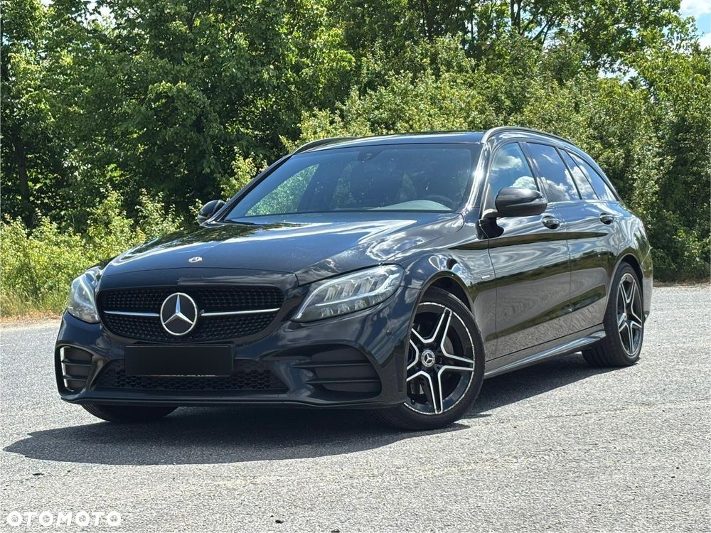Mercedes-Benz Klasa C 220 d T 9G-TRONIC Night Edition - 1