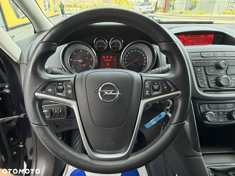 Opel Zafira - 22
