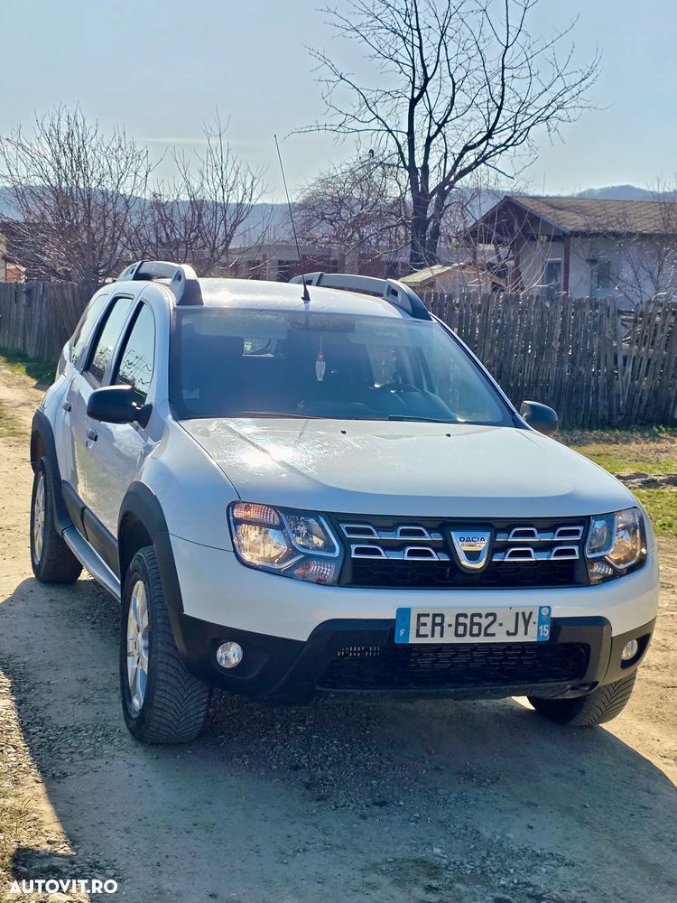 Dacia Duster 1.5 dCi 4x4 Prestige - 3