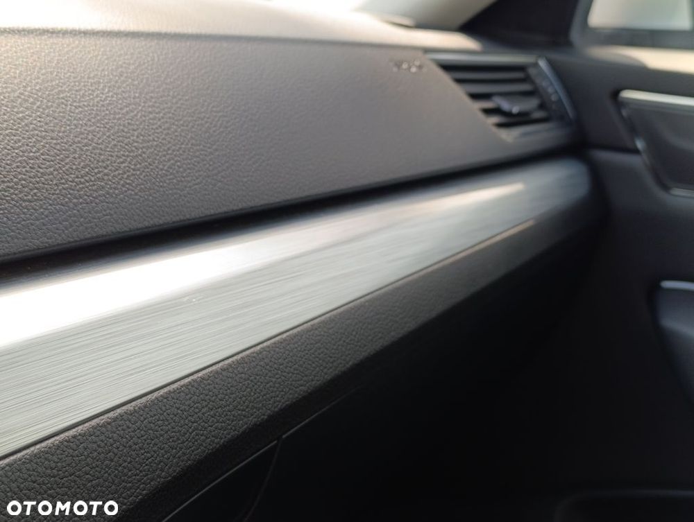 Skoda Superb 1.5 TSI Ambition DSG - 40