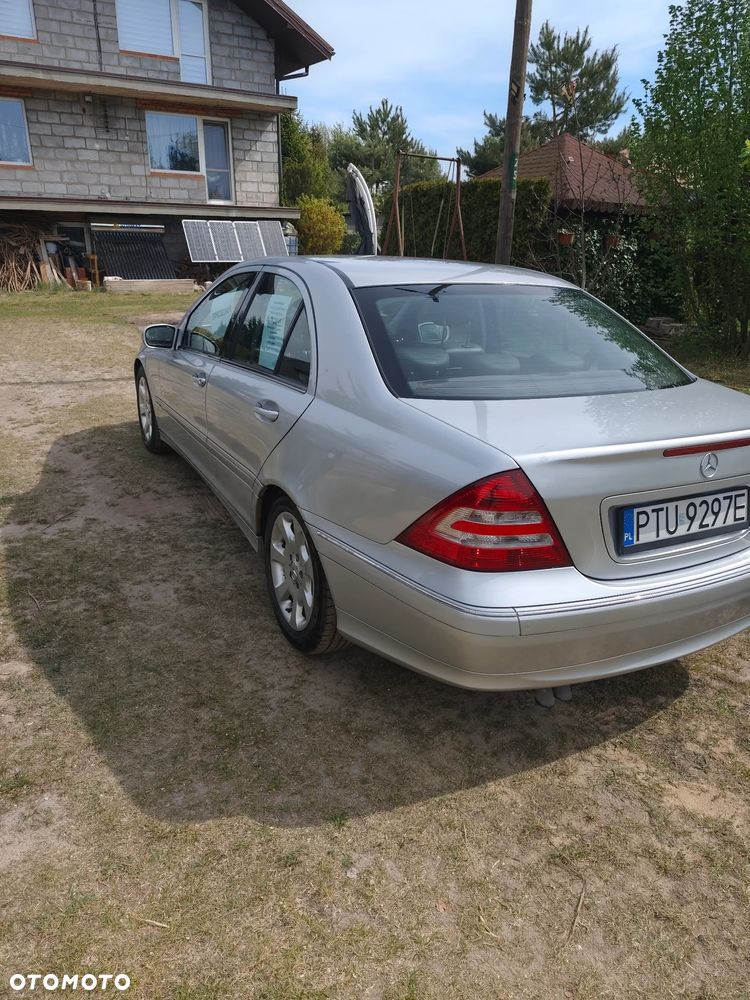 Mercedes-Benz Klasa C - 2