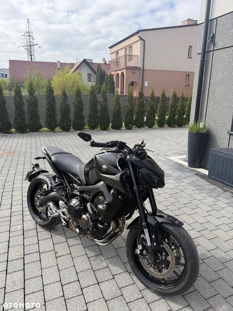 Yamaha MT - 3