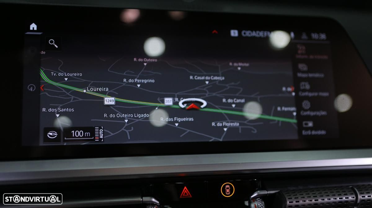BMW M4 Competition xDrive - 29