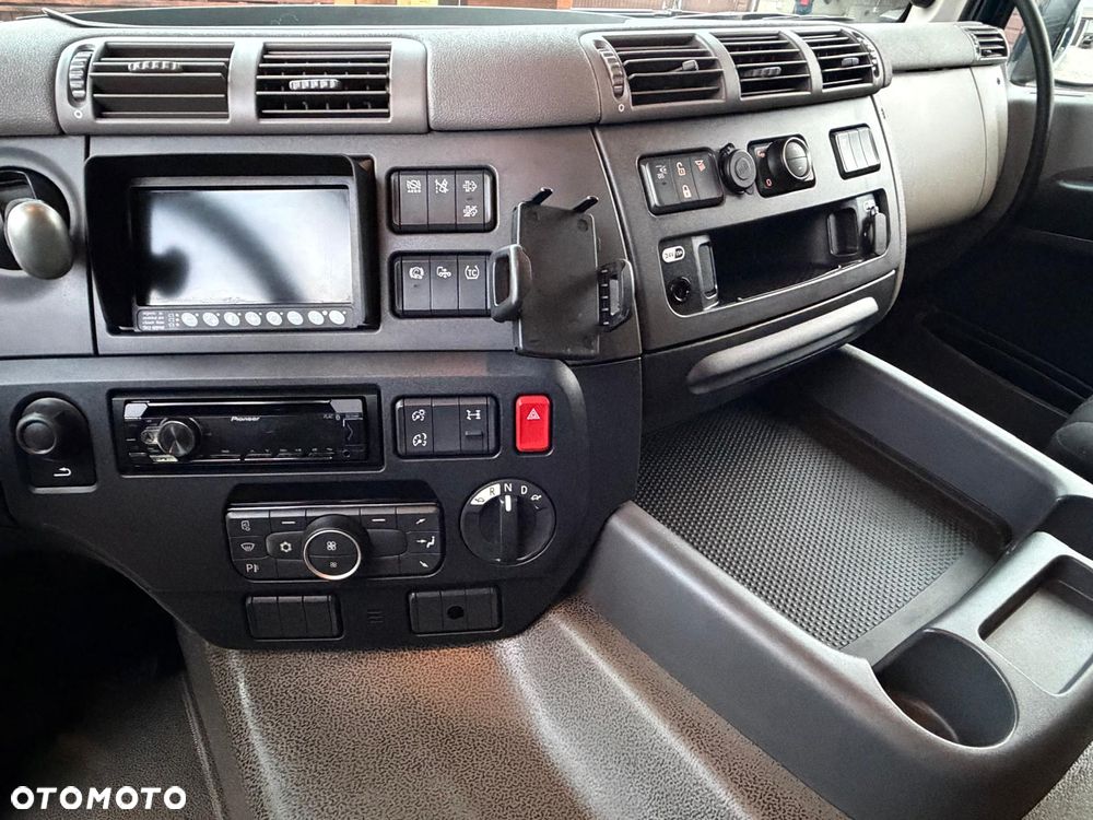 DAF CF 300 / E6 / ACC / SILNIK 10 837 cm3 / IZOTERMA+ WINDA/ 18 PALET  / 2020ROK / RETARDER / SPROWADZONY / JAK NOWA - 25