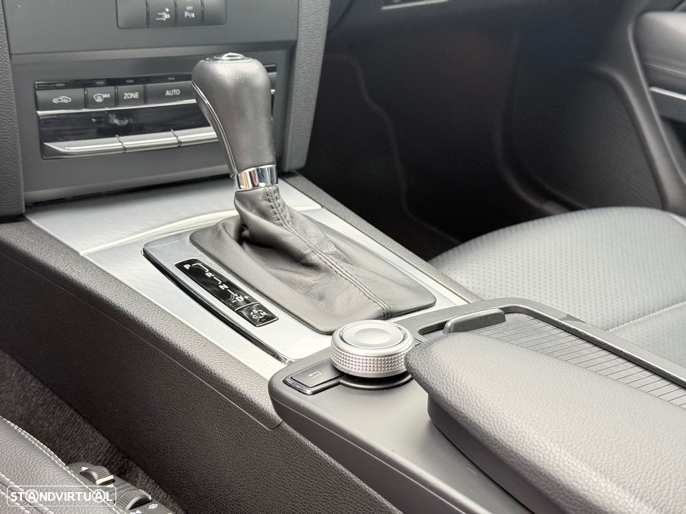 Mercedes-Benz E 350 CDi Avantgarde BlueEfficiency Auto - 39
