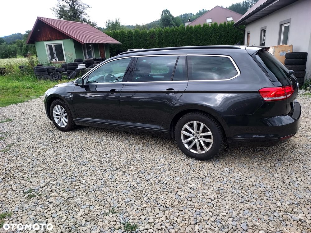 Volkswagen Passat - 7