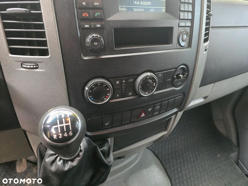 Volkswagen Crafter - 24