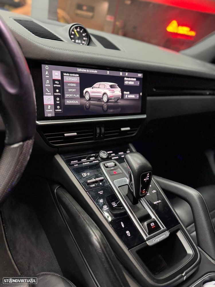 Porsche Cayenne - 3