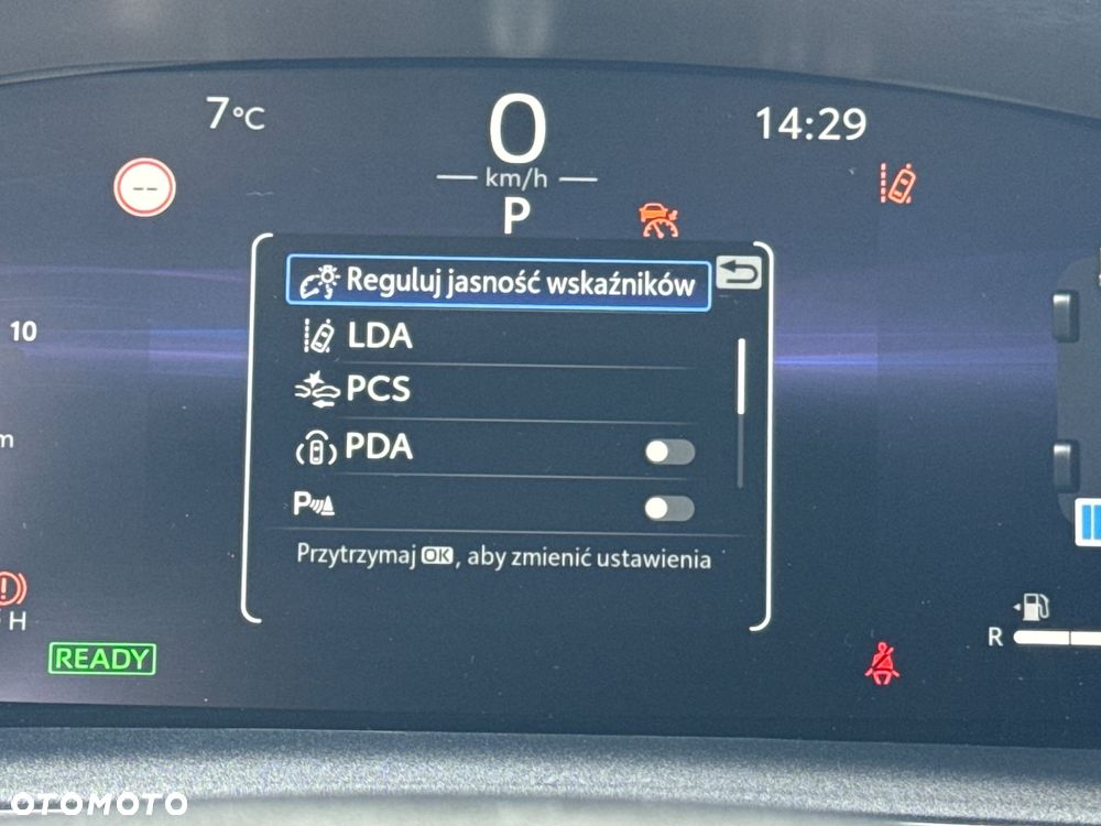 Toyota Corolla 1.8 Hybrid Comfort - 38