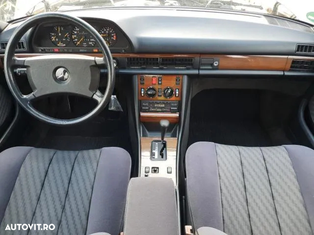 Mercedes-Benz W126 - 5