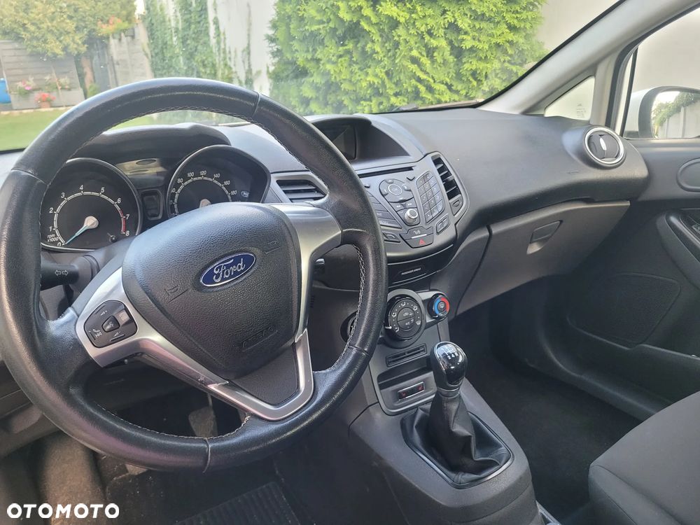 Ford Fiesta - 6