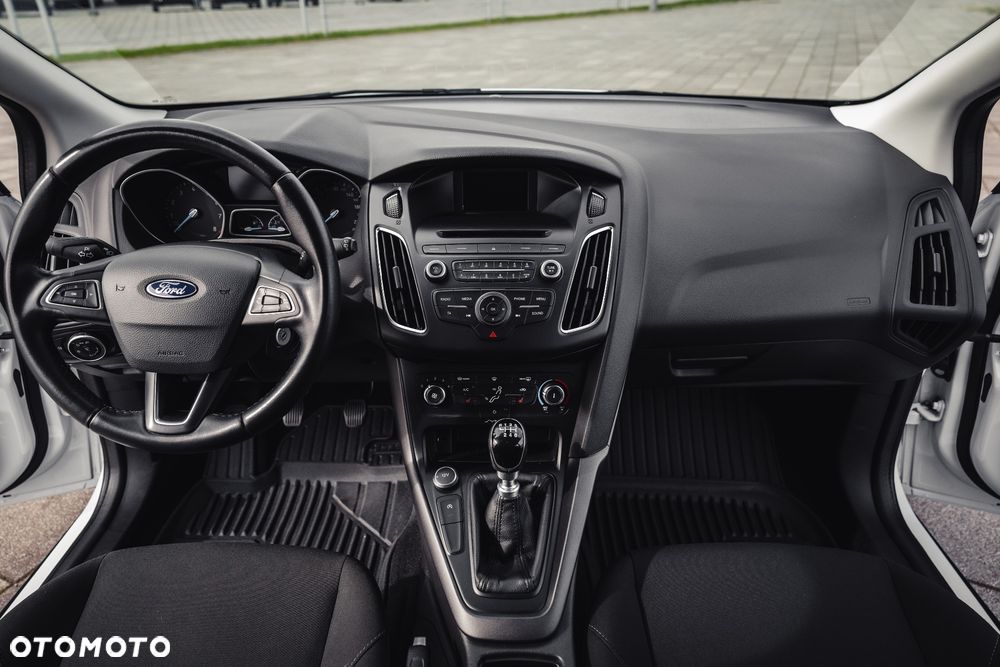 Ford Focus 1.0 EcoBoost Trend ASS - 14
