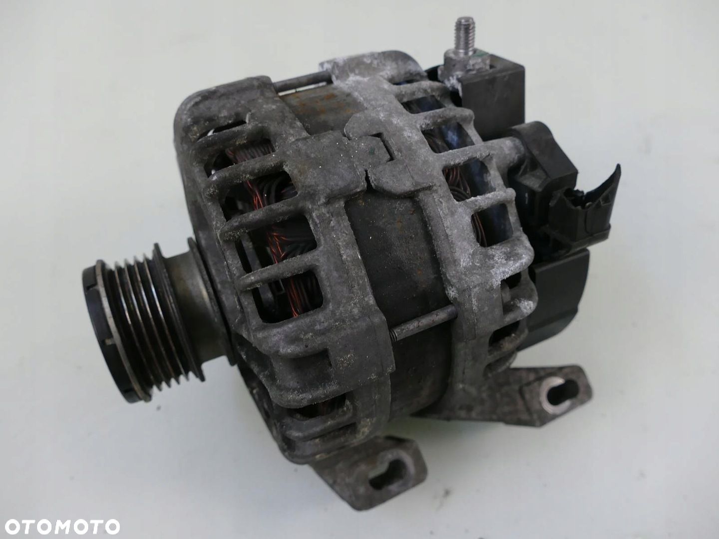 VOLVO XC60 I LIFT 2.4 D5 ALTERNATOR S60 V60 - 1