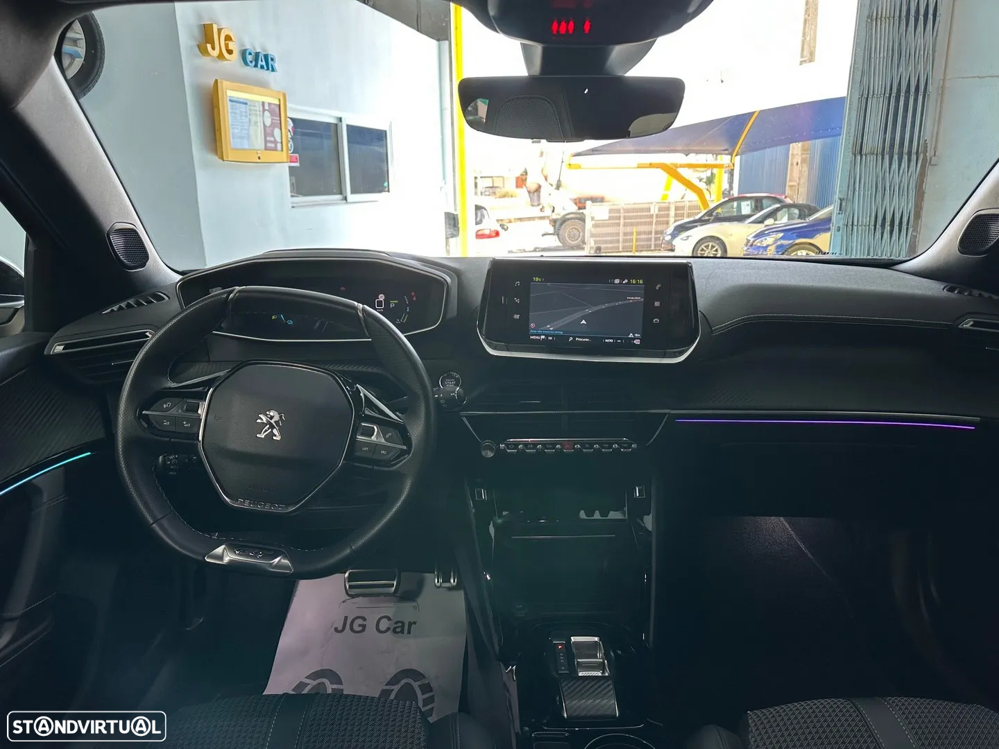 Peugeot e-2008 50 kWh GT - 21