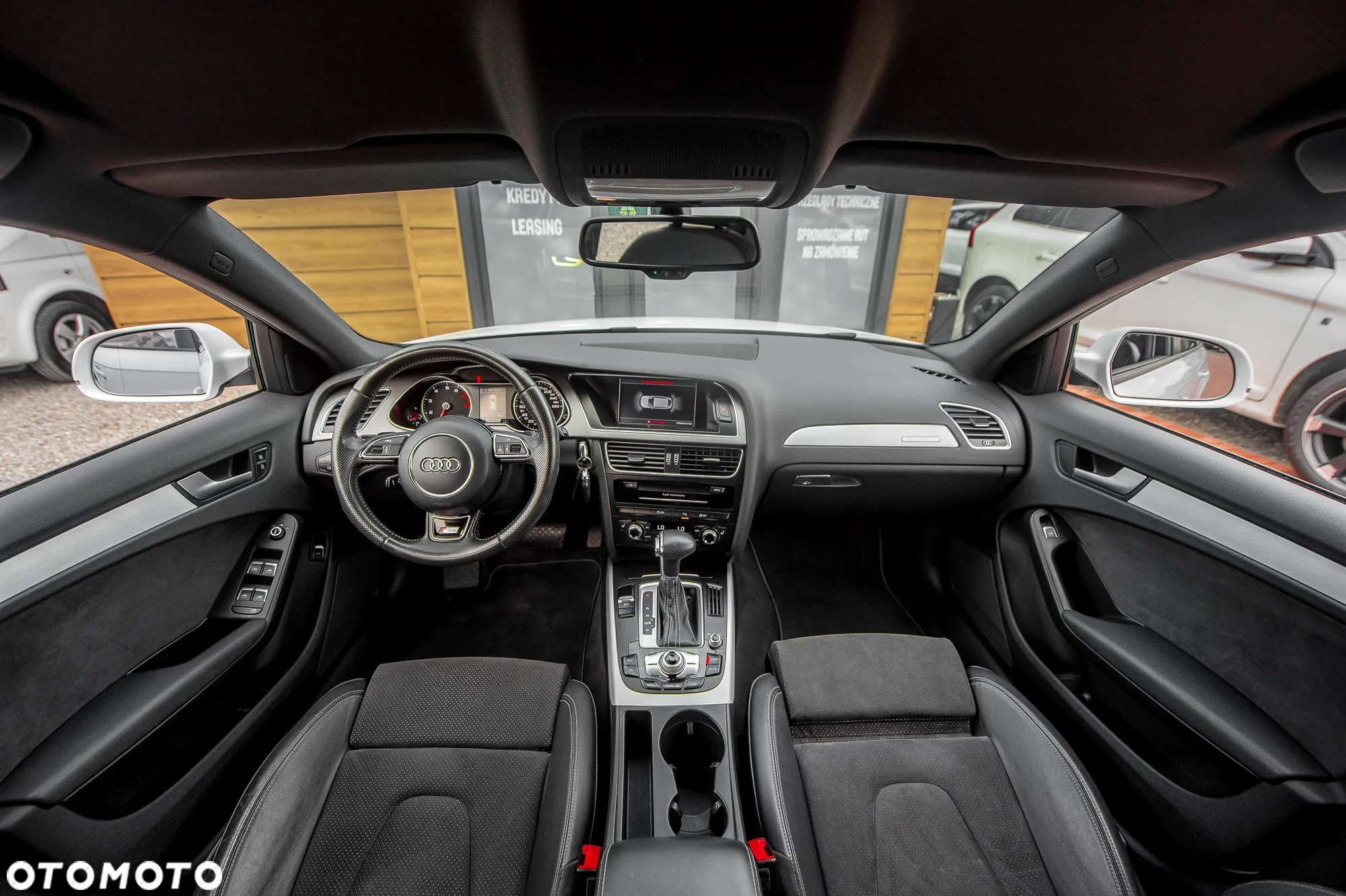 Audi A4 Avant 2.0 TFSI quattro S tronic S line Sportpaket - 24