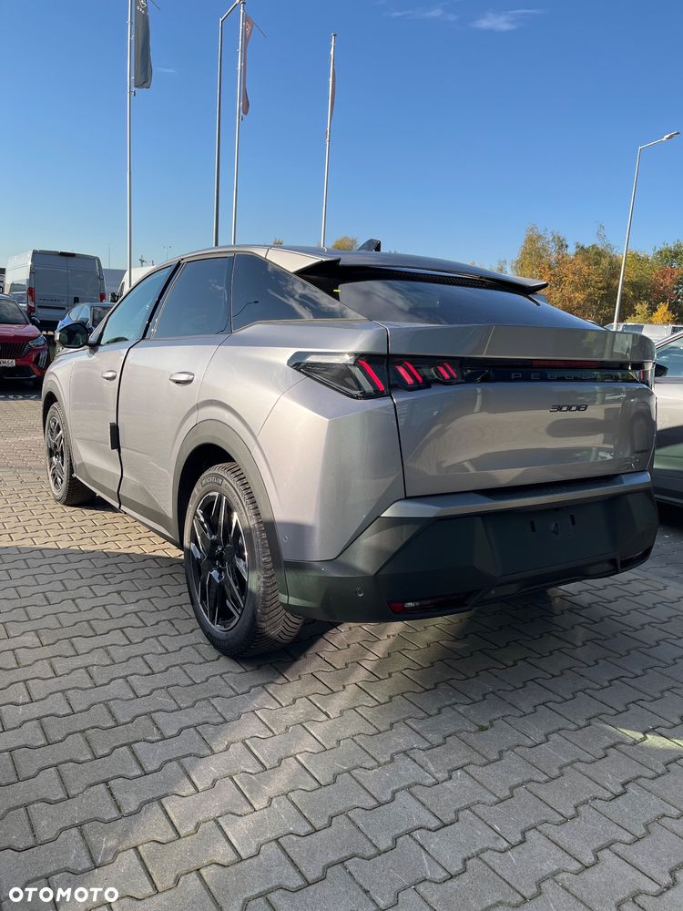 Peugeot 3008 1.2 PureTech mHEV Allure e-DCS6 - 6