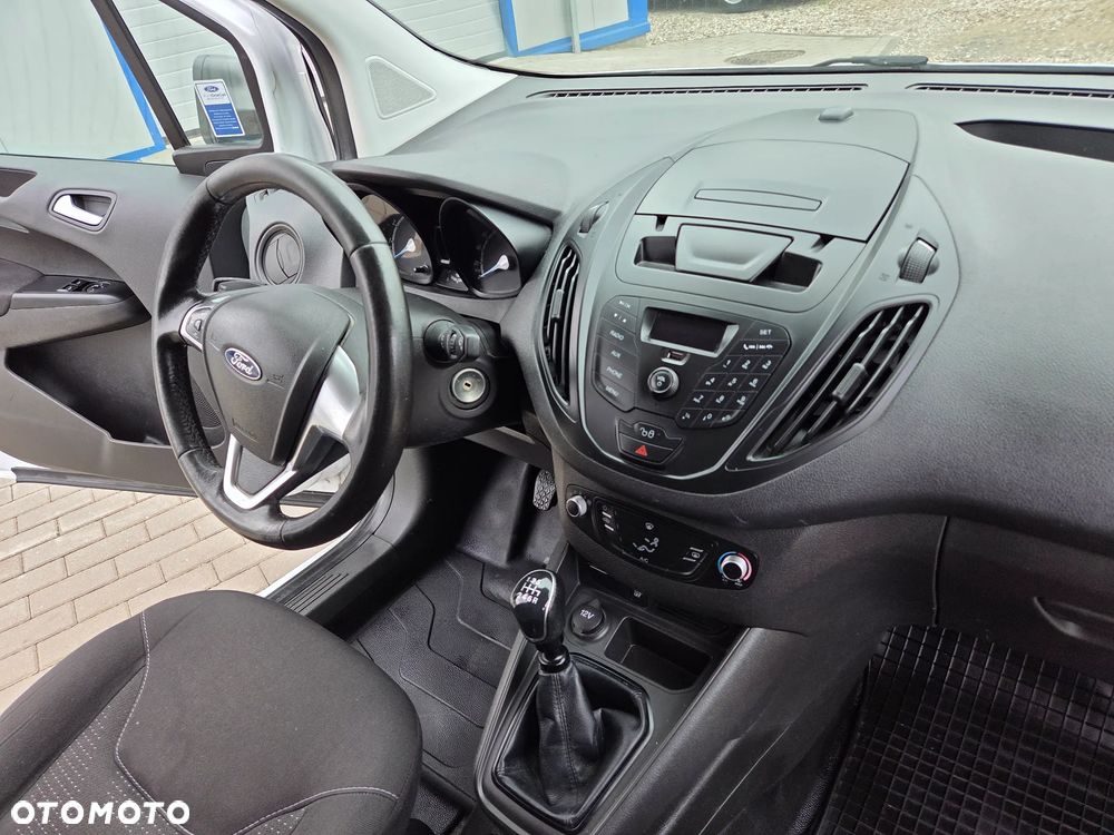 Ford Transit Courier Trend - 24