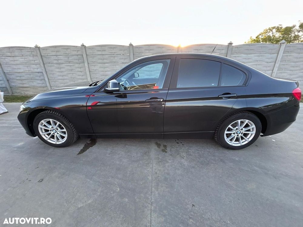 BMW Seria 3 320d Aut. - 4