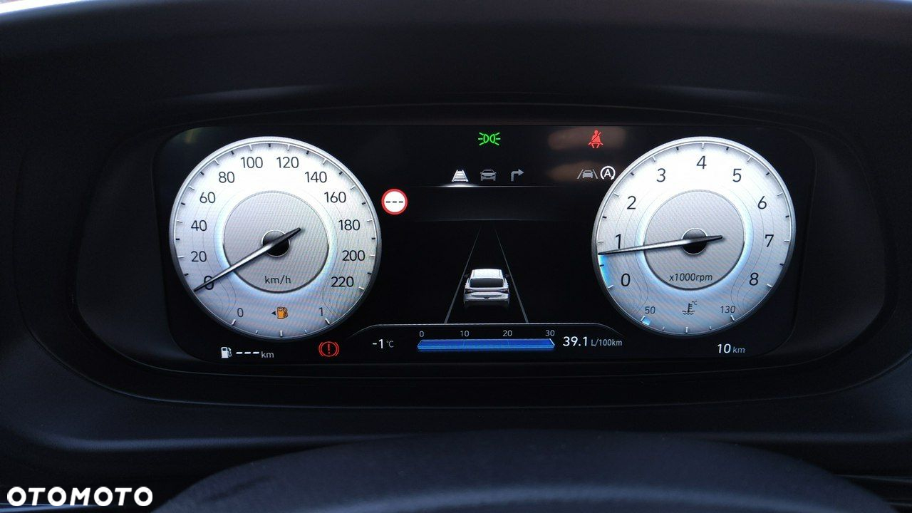 Hyundai i20 - 16