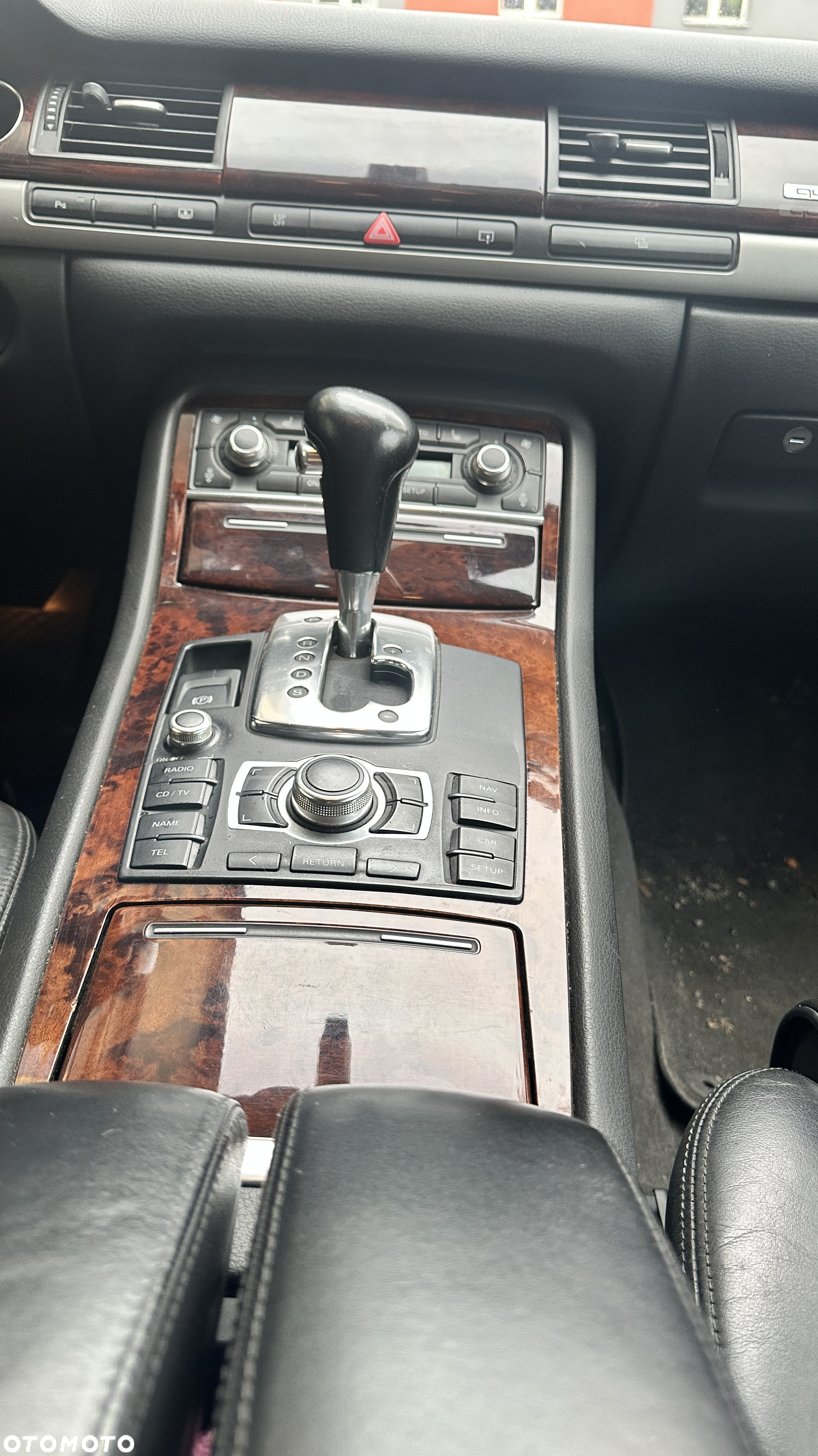 Audi A8 4.2 TDI L Quattro - 14