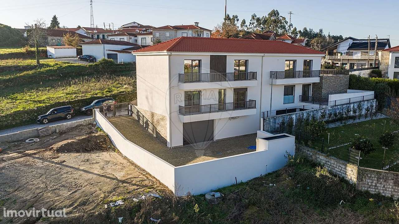 Moradia T3 para venda - Grande imagem: 2/33