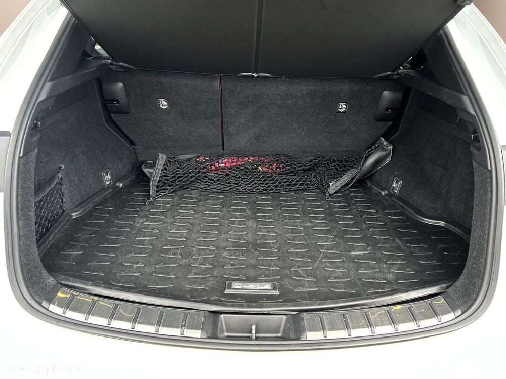 Lexus NX 350h F Sport AWD - 36