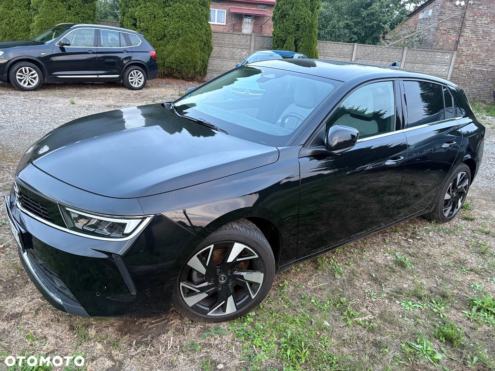 Opel Astra 1.2 T Business Elegance S&S - 17