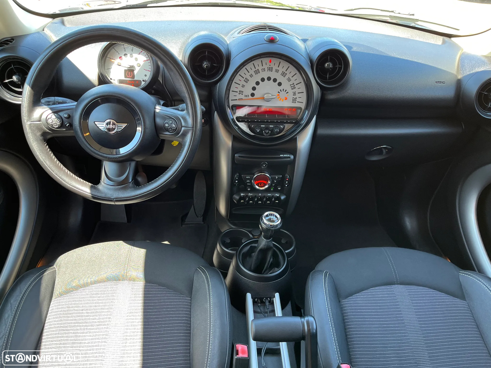 MINI Countryman Cooper D - 14