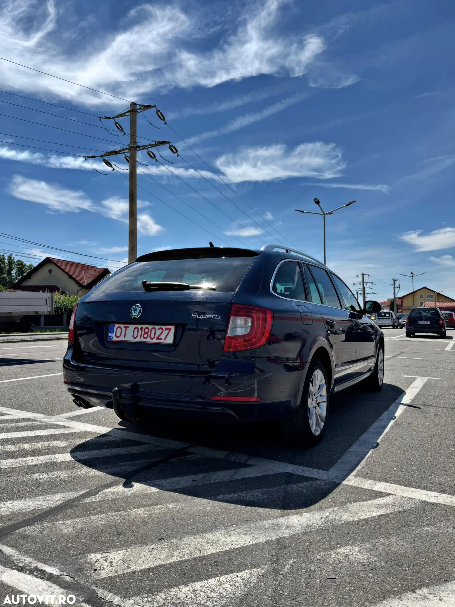 Skoda Superb 2.0 TDI Elegance DSG - 4
