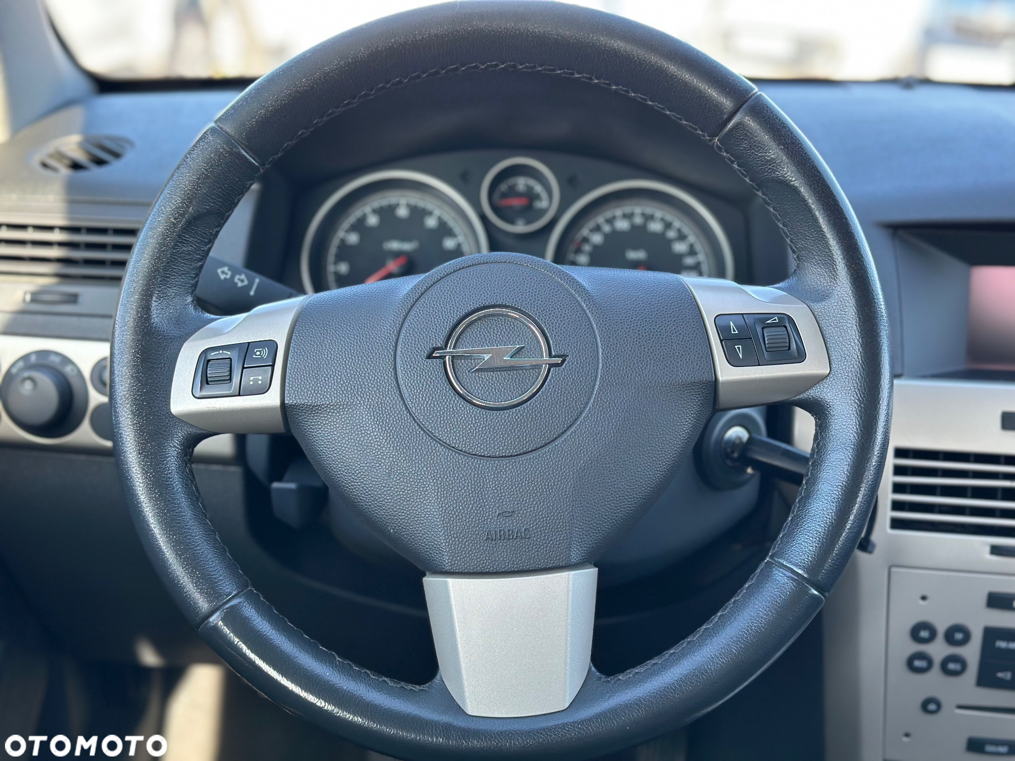 Opel Astra 1.6 - 16