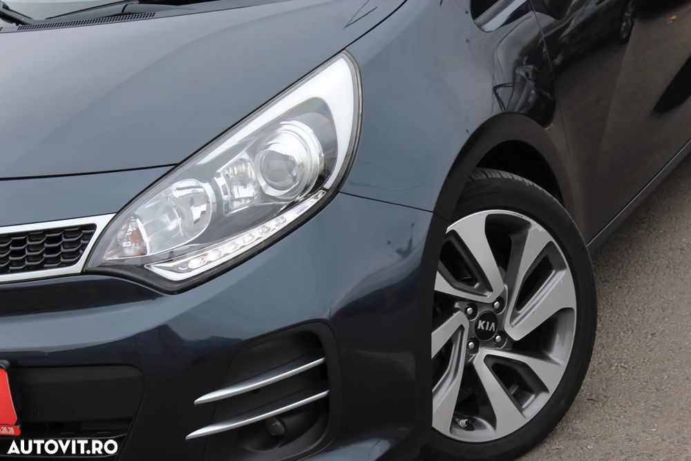 Kia Rio 1.4 CRDI Spirit - 11
