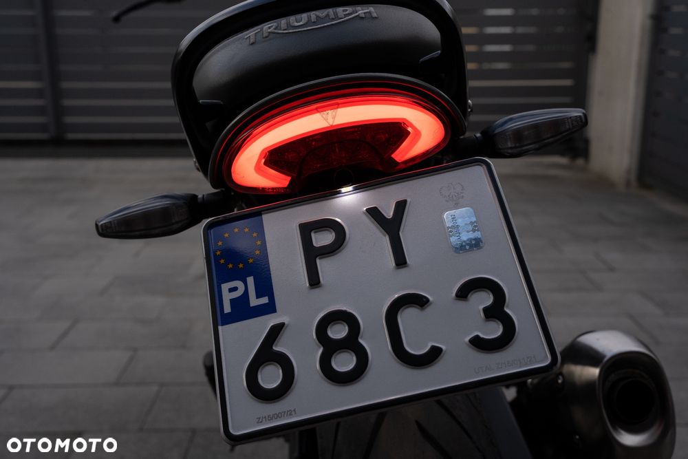 Triumph Speed Twin - 16