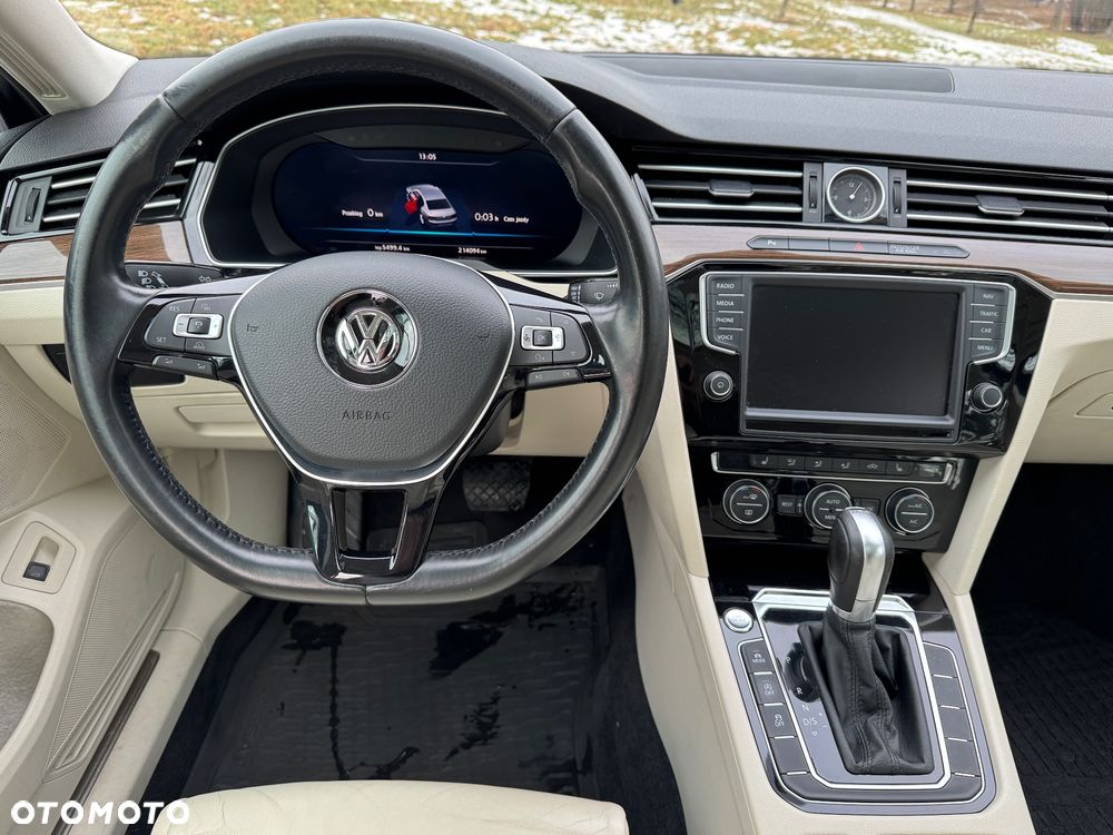 Volkswagen Passat 1.8 TSI BMT Highline DSG - 10