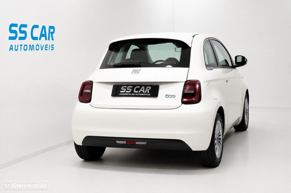 Fiat 500e Action - 7