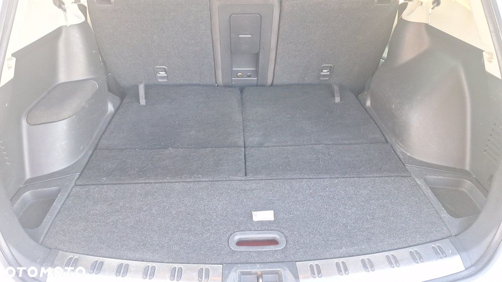 Nissan Qashqai+2 2.0 dCi DPF tekna - 10