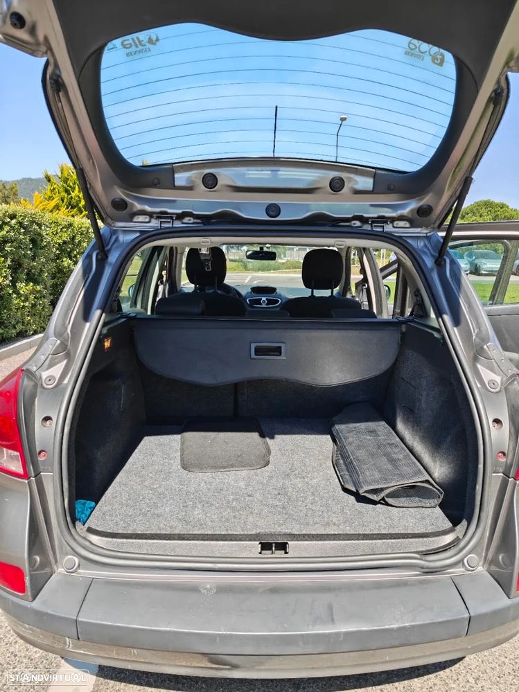 Renault Clio 1.5 dCi Confort 89g - 11