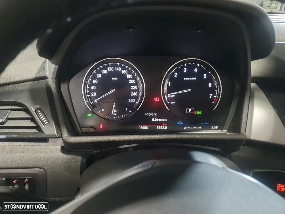 BMW 225xe Active Tourer iPerformance Advantage - 10