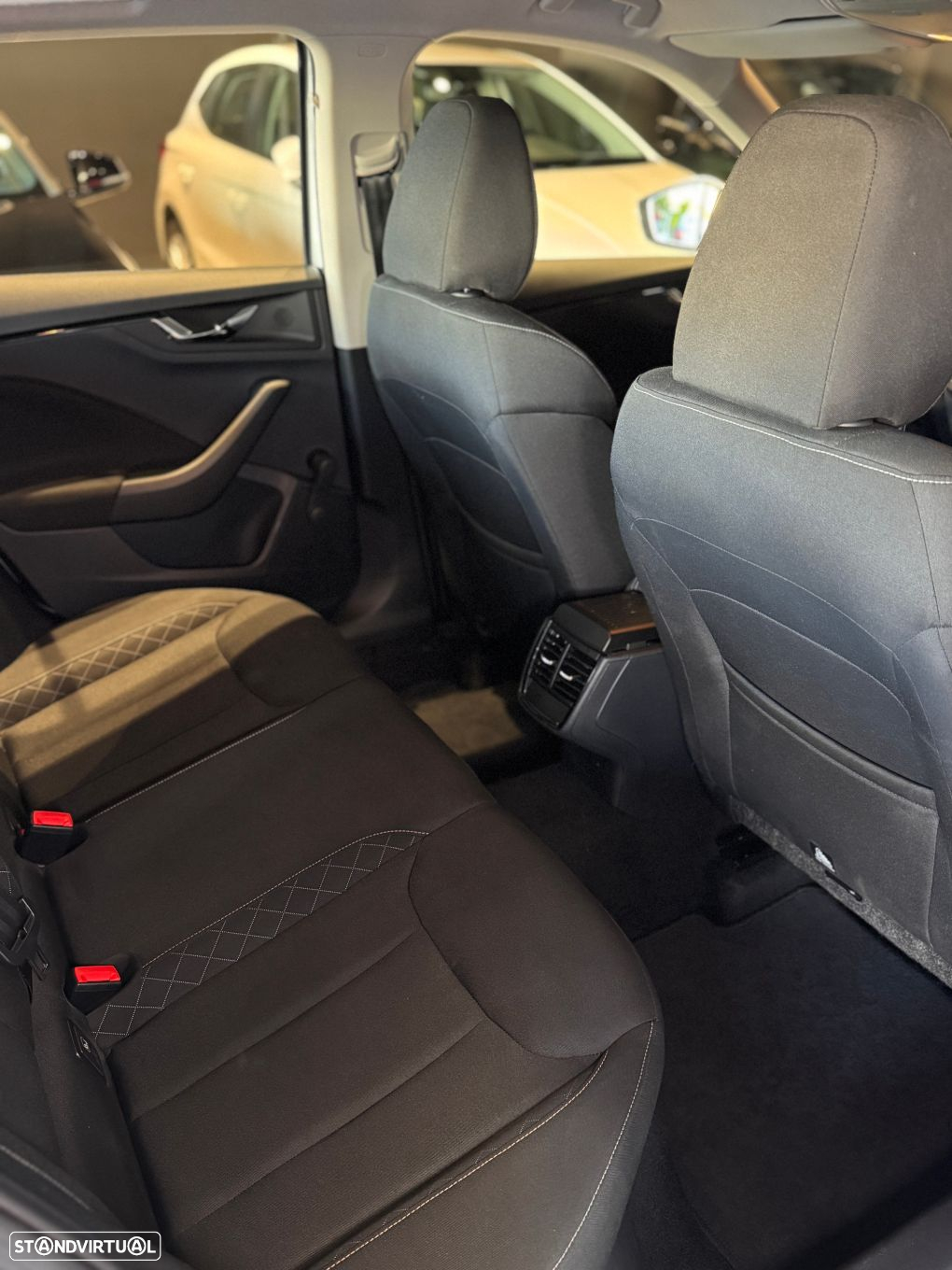 Skoda Kamiq 1.0 TSI Style DSG - 39
